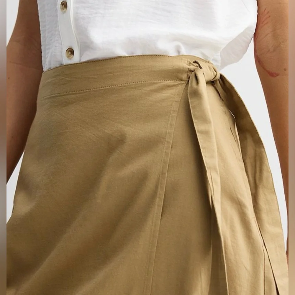 Women's Croft & Barrow Tie-Front Faux Wrap Mid-Rise Skirt - Picture 11 of 11
